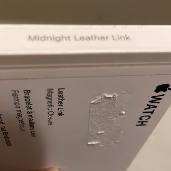 Apple Watch Band Midnight Leather Link 45MM - Picture 6 of 6